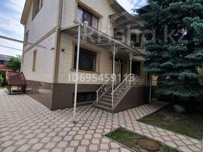 Жеке үй • 7 бөлмелер • 348 м² • 6.8 сот., мкр Тау Самал, Курмет, бағасы: 270 млн 〒 в Алматы, Медеуский р-н