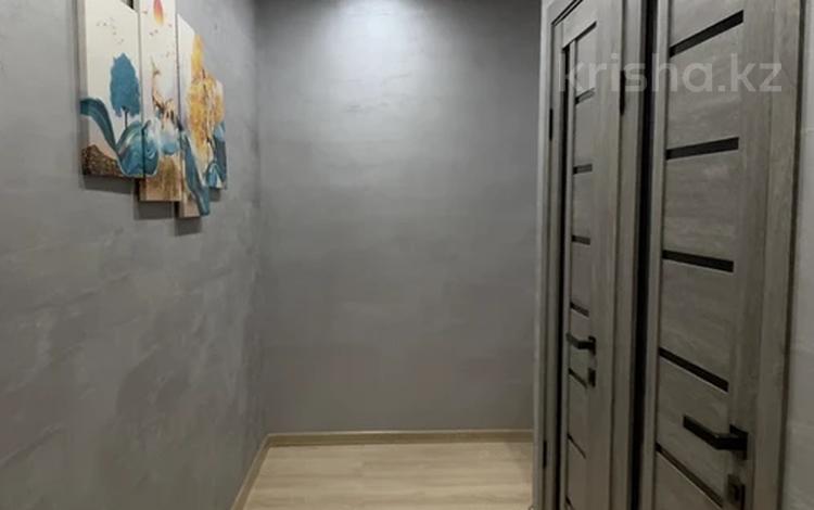 1-комнатная квартира · 48 м² · 3/3 этаж, Мкр Кокмайса 19 за 280 000 ₸ в Алматы — фото 2
