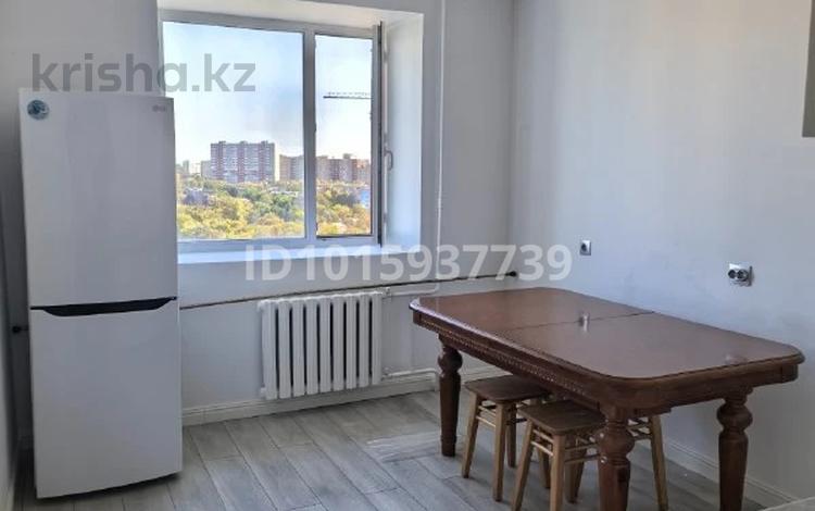 1-комнатная квартира · 42 м² · 12/13 этаж, Валиханова 1 — ЗОЛОТОЙ КВАДРАТ АСТАНЫ за 22.3 млн ₸ в Астане, р-н Байконур — фото 12