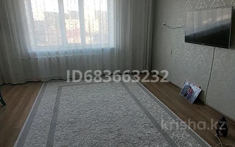 2-комнатная квартира, 54 м², 6/10 этаж, Жанасемейская 31 77 за 22 млн 〒 в Семее — фото 2