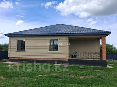 Жеке үй · 4 бөлме · 150 м² · 10 жүзд., Құрашасай — Школа, бағасы: 30 млн ₸ в Актобе, Курашасай