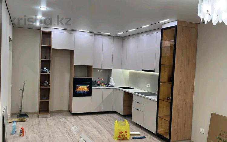 2-комнатная квартира · 56 м² · 3 этаж, Утепова 31 за 350 000 ₸ в Алматы, Бостандыкский р-н — фото 2