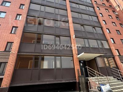 2-комнатная квартира, 53.3 м², 4 этаж помесячно, Парковая 21 за 160 000 〒 в Петропавловске