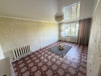 3-комнатная квартира · 62 м² · 5/5 этаж, Абая 32/2 за 9.3 млн ₸ в Темиртау