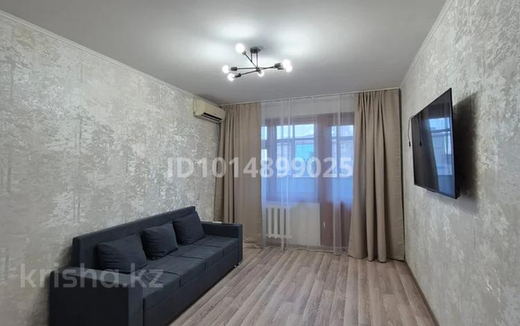 2-комнатная квартира · 55 м² · 2/9 этаж, мкр 12 42 за 18 000 ₸ в Актобе — фото 2