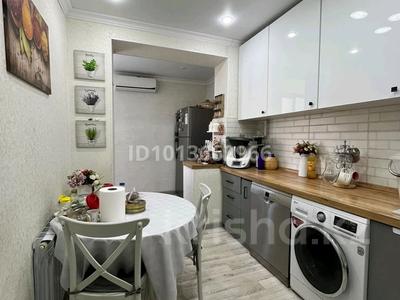 3-комнатная квартира · 70 м² · 5/5 этаж, 27-й мкр 35 — Возле колледжа Болашак за 17.8 млн ₸ в Актау