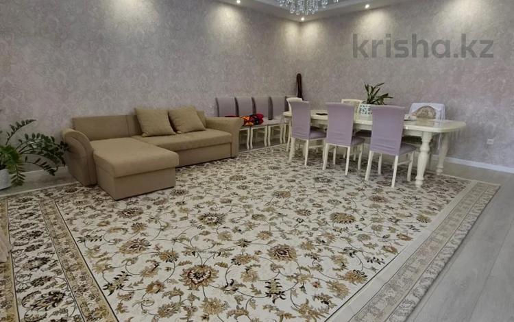3-бөлмелі пәтер · 128.7 м² · 5/5 қабат, мкр. Алтын орда, Тауелсиздик, бағасы: 40.5 млн ₸ в Актобе — фото 13
