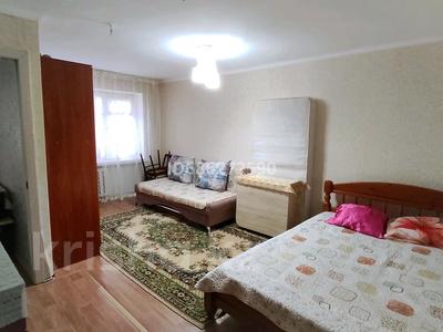 1-комнатная квартира · 30 м² · 1/5 этаж, Сергазина — Байтерек магазин за 12 000 ₸ в 