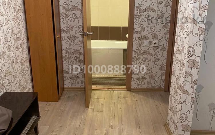2-комнатная квартира · 46 м² · 3/5 этаж, проспект К. Сатпаева 29/1 за 170 000 〒 в Усть-Каменогорске, Ульбинский — фото 8