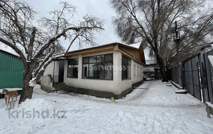 Отдельный дом • 3 комнаты • 120 м² • 8 сот., Самырсын 95 за 70 млн 〒 в Алматы, Жетысуский р-н — фото 2