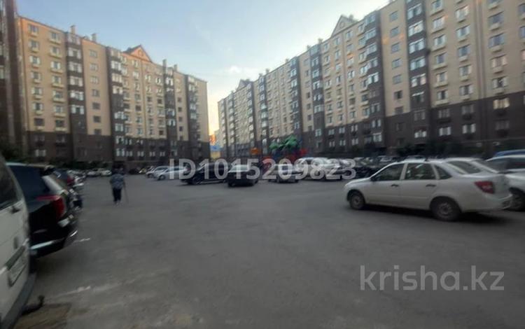 1-бөлмелі пәтер · 45 м² · 8/10 қабат, Нұрсая ш/а., Жумагалиева 15, бағасы: 200 000 ₸ в Атырау, мкр Нурсая — фото 2