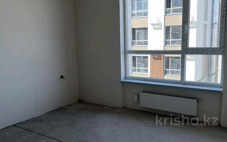 3-бөлмелі пәтер · 102.25 м² · 7/12 қабат, Тараз ш/а, Рыскулова 33/2, бағасы: 60 млн ₸ в Шымкенте, Аль-Фарабийский р-н — фото 2