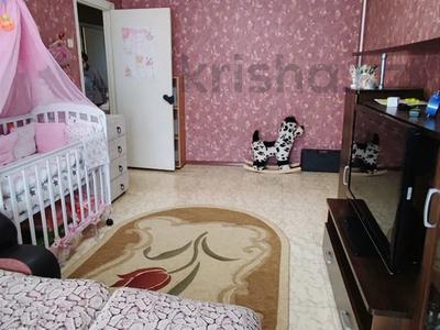 4-комнатная квартира · 75.2 м² · 1/5 этаж, мкр Юго-Восток, Рыскулова 15 за 21.5 млн 〒 в Караганде, Казыбек би р-н