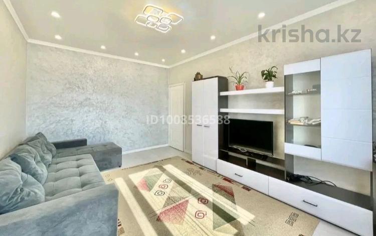 3-комнатная квартира · 70 м² · 9/9 этаж, Сатпаева — Сатпаева-Розыбакиева за 60 млн ₸ в Алматы, Бостандыкский р-н — фото 2
