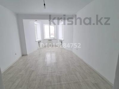 2-комнатная квартира · 68 м² · 3/5 этаж, Авиатор 1 К/1 за 26 млн ₸ в Актобе, мкр Авиатор