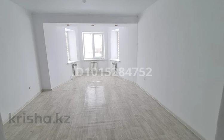 2-бөлмелі пәтер · 68 м² · 3/5 қабат, Авиатор 1 К/1, бағасы: 26 млн ₸ в Актобе, мкр Авиатор — фото 2