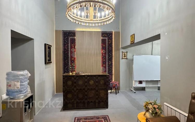 Свободное назначение, офисы, магазины и бутики, салоны красоты · 87 м² за 88 млн 〒 в Алматы, Бостандыкский р-н — фото 2