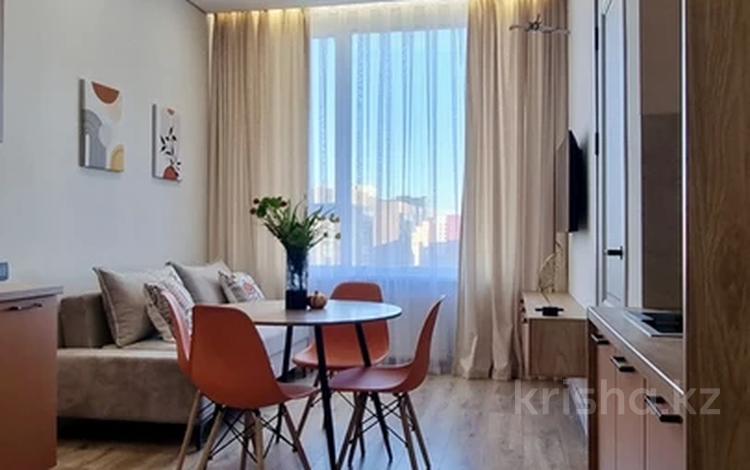 2-комнатная квартира · 40 м² · 8/22 этаж, Туран 55/12 за 350 000 ₸ в Астане, Нура р-н — фото 2