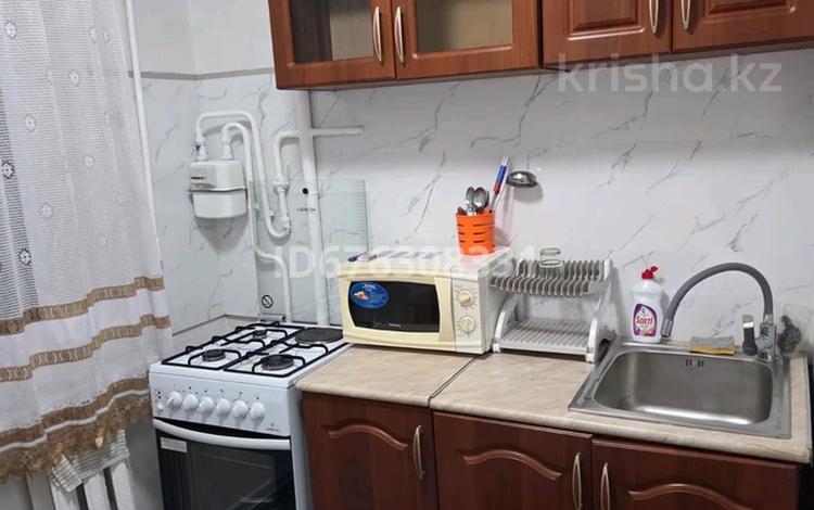 1-комнатная квартира · 43 м² · 3/5 этаж, мкр Новый Город, Ержанова 37 за 150 000 ₸ в Караганде, Казыбек би р-н — фото 11
