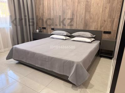11-комнатная квартира · 300 м², Орымбетова — Угол ул. Ломоносова; рядом с Нарсудом за 15 000 ₸ в Есик