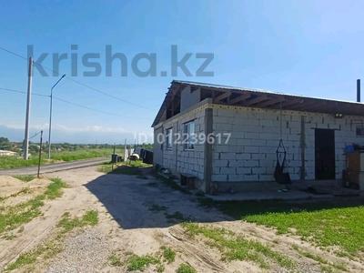 Жеке үй · 4 бөлме · 120 м² · 6 сот., мкр Боралдай (Бурундай), Мкр Боралдай (Бурундай) Сарғалым 22, бағасы: 50 млн ₸ в Алматы, Алатауский р-н