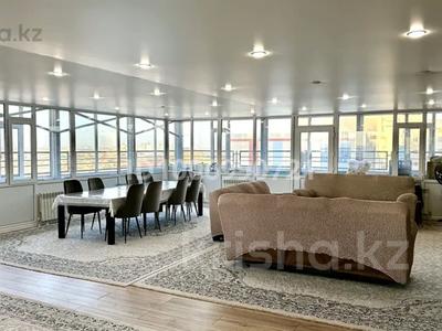 4-комнатная квартира · 238 м² · 9/10 этаж, Абая 63 — Валиханова за 115 млн 〒 в Астане, р-н Байконур