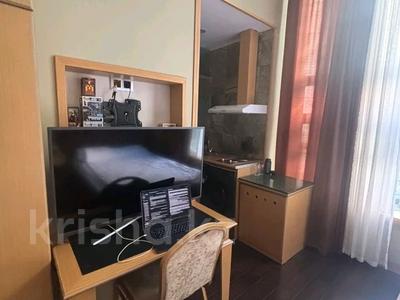 1-бөлмелі пәтер · 22 м² · 2/5 қабат, Кажымукана 60 — Назарбаева Хаджимукана, бағасы: 23 млн ₸ в Алматы, Медеуский р-н