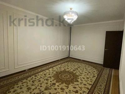 3-комнатная квартира · 65 м² · 3/5 этаж, 3-й микрорайон, 3-й микрорайон 4в — Торговый центр Баян сулу по тамерланское шоссе за 250 000 〒 в Шымкенте, Туран р-н