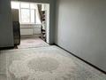 2-бөлмелі пәтер · 58 м² · 1/4 қабат, "Шығыс 2" ш/а. — Хазар базар Сары базар Сенім поликлиника, бағасы: 13.5 млн ₸ в Актау, мкр "Шыгыс 2" — фото 3
