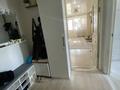 3-бөлмелі пәтер · 50.2 м² · 5/5 қабат, льва толстого 22, бағасы: 12.5 млн ₸ в Уральске, мкр Школьник — фото 4
