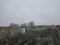 1-комнатная квартира · 65 м² · 6/9 этаж, Сатпаева 48 В — Торгового дома "Атырау", дома быта "Өнерпаз" за 29 млн ₸ — фото 23