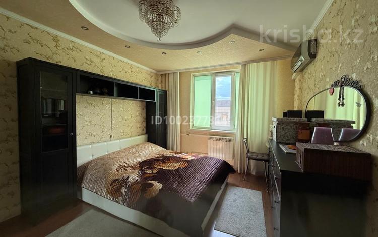 3-комнатная квартира · 70 м² · 2/9 этаж, 5 мкр-н 23 за 26.7 млн 〒 в Аксае — фото 8