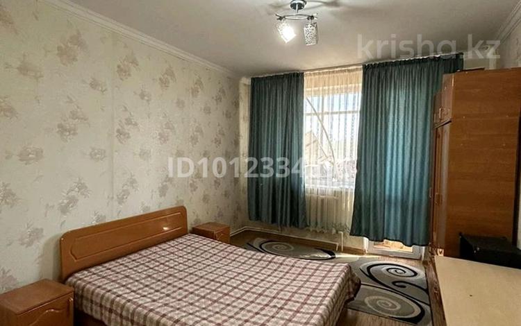 2-бөлмелі пәтер · 74 м² · 2/7 қабат, Просп. Республики 40, бағасы: 170 000 ₸ в Караганде — фото 2