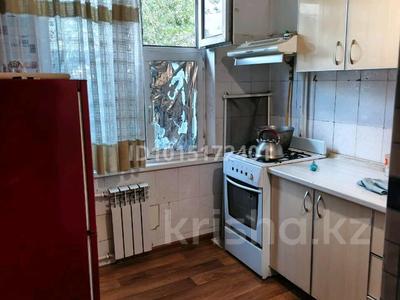 2-бөлмелі пәтер · 45 м² · 2/5 қабат, Шанхай ш/а. 57а — Гаухар ресторан, бағасы: 7 млн ₸ в Актобе, мкр Шанхай