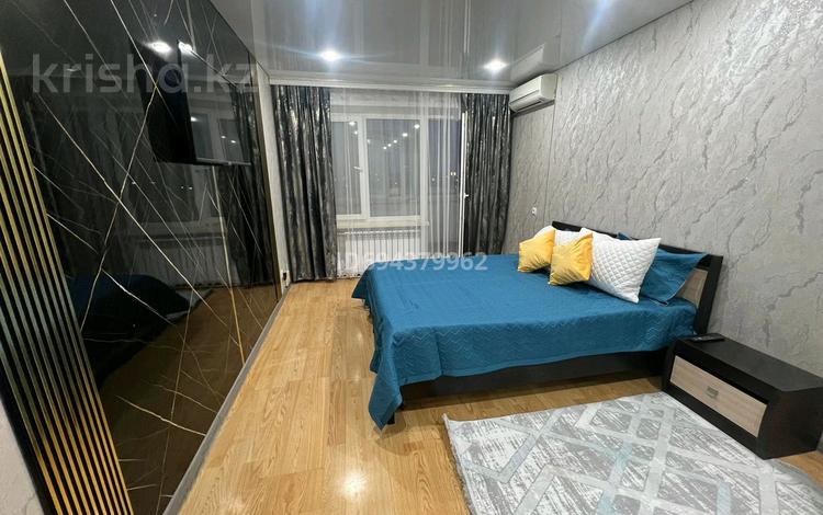 1-комнатная квартира · 40 м² · 8/9 этаж, мкр 11 34 за 12 000 ₸ в Актобе — фото 2