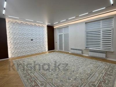 Часть дома · 5 комнат · 250 м² · 1 сот., 29-й мкр 23/13 за 90 млн ₸ в Актау