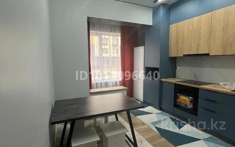 1-бөлмелі пәтер · 40 м² · 1/7 қабат, ул. Туркестан 115к1, бағасы: 250 000 ₸ в Алматы — фото 2