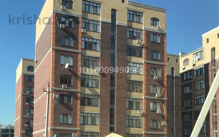 2-бөлмелі пәтер · 89 м² · 5/8 қабат, мкр Нурсая, Кожыков 4 — Габдиев, бағасы: 250 000 ₸ в Атырау — фото 2