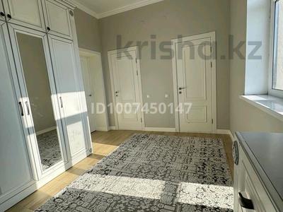 Жеке үй · 5 бөлме · 300 м² · 9 жүзд., А.Cпанова, бағасы: 95 млн ₸ в 