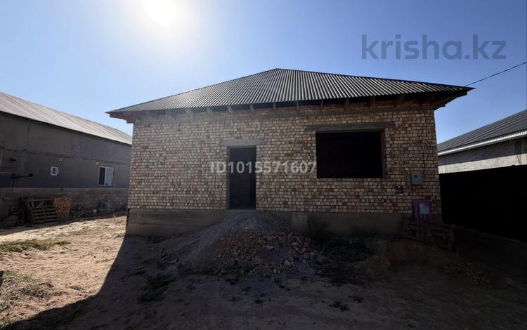 Отдельный дом · 3 комнаты · 110 м² · 5 сот., Шобалова 76/61 за 23 млн ₸ в Ельтае — фото 2