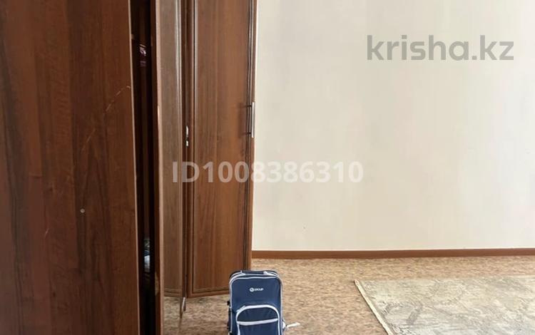 3-бөлмелі пәтер · 100 м² · 2/16 қабат, Алмагүл ш/а. 23, бағасы: 250 000 ₸ в Атырау, мкр. Алмагуль — фото 2