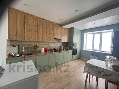 4-комнатная квартира · 130 м² · 5/5 этаж, мкр. Алтын орда 22Г — Мангилик ел за 42 млн ₸ в Актобе
