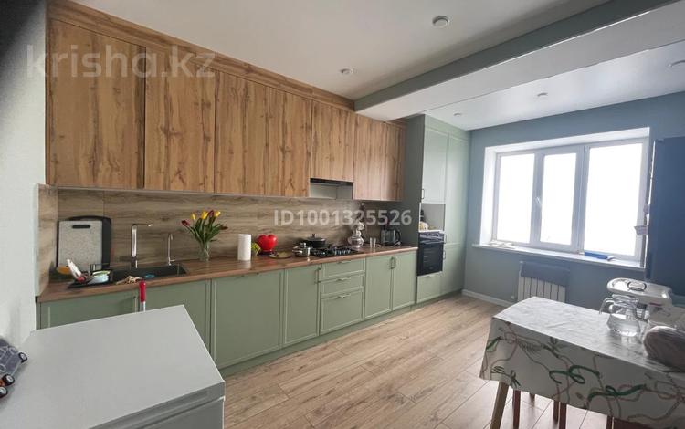 4-комнатная квартира · 130 м² · 5/5 этаж, мкр. Алтын орда 22Г — Мангилик ел за 42 млн ₸ в Актобе — фото 2