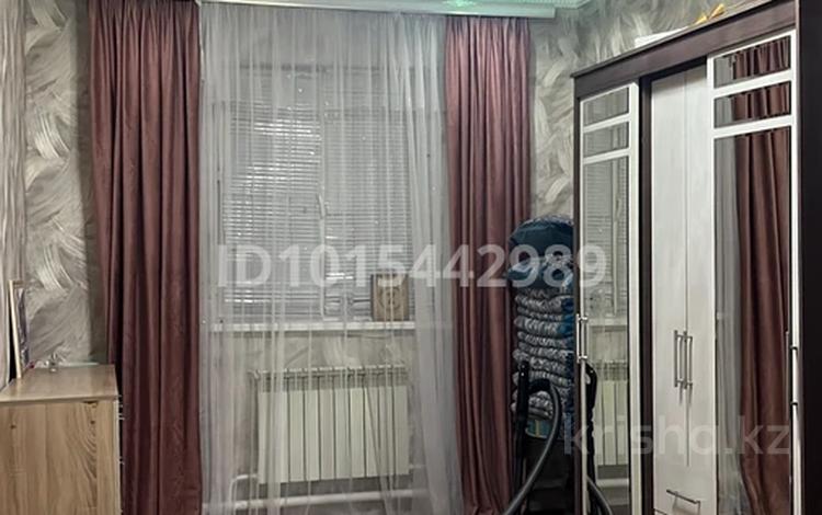 Отдельный дом · 4 комнаты · 150 м² · 6 сот., Шалкииз жырау 18 за 16 млн ₸ в Атырау, мкр Химпоселок — фото 2