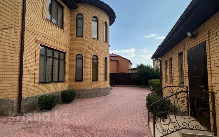 Отдельный дом · 7 комнат · 320 м² · 9 сот., мкр Самал, Сагадат Нурмагамбетова 2 за 1.5 млн 〒 в Атырау — фото 20
