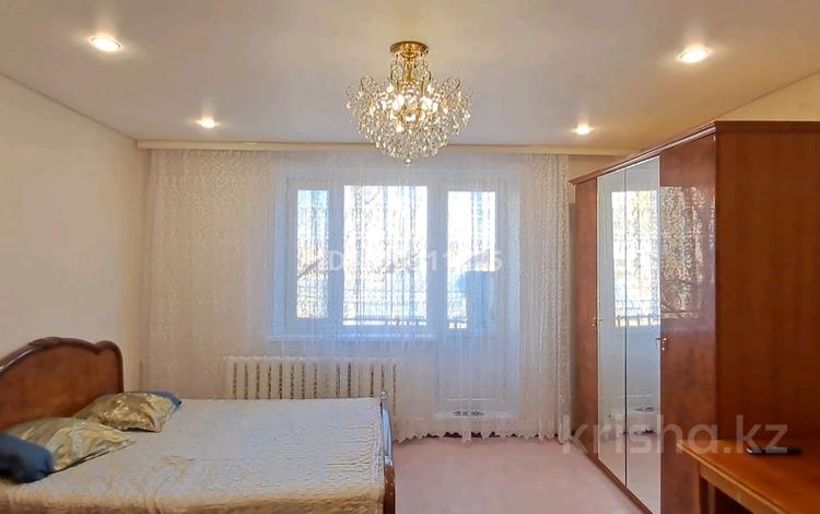 1-бөлмелі пәтер · 40 м² · 5/5 қабат, мкр Юго-Восток, Мкр Юго-Восток, мкр Степной 1 6/41, бағасы: 15 млн ₸ в Караганде, Казыбек би р-н — фото 2