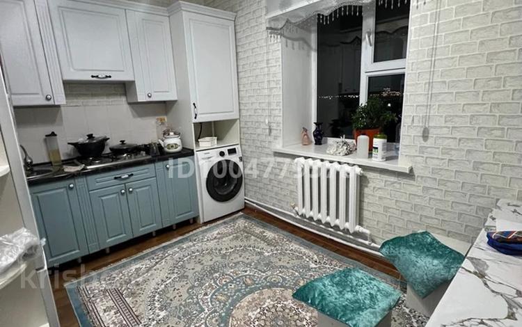 3-комнатная квартира · 72 м² · 5/5 этаж, Нур орда 88б — Мкр. Арай 3 за 200 000 ₸ в  — фото 2