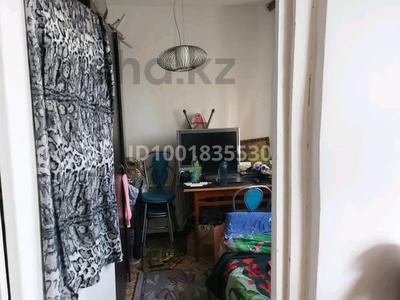 3-комнатная квартира · 50 м² · 5/5 этаж, 8-й микрорайон, 8 мик 12 за 170 000 ₸ в Костанае