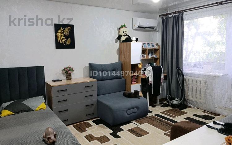 1-бөлмелі пәтер · 30 м² · 4 қабат, Королёва 80, бағасы: 8 млн ₸ в Экибастузе — фото 2
