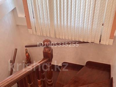 Отдельный дом · 7 комнат · 300 м² · 7 сот., Айтеке би 76 за 90 млн 〒 в 